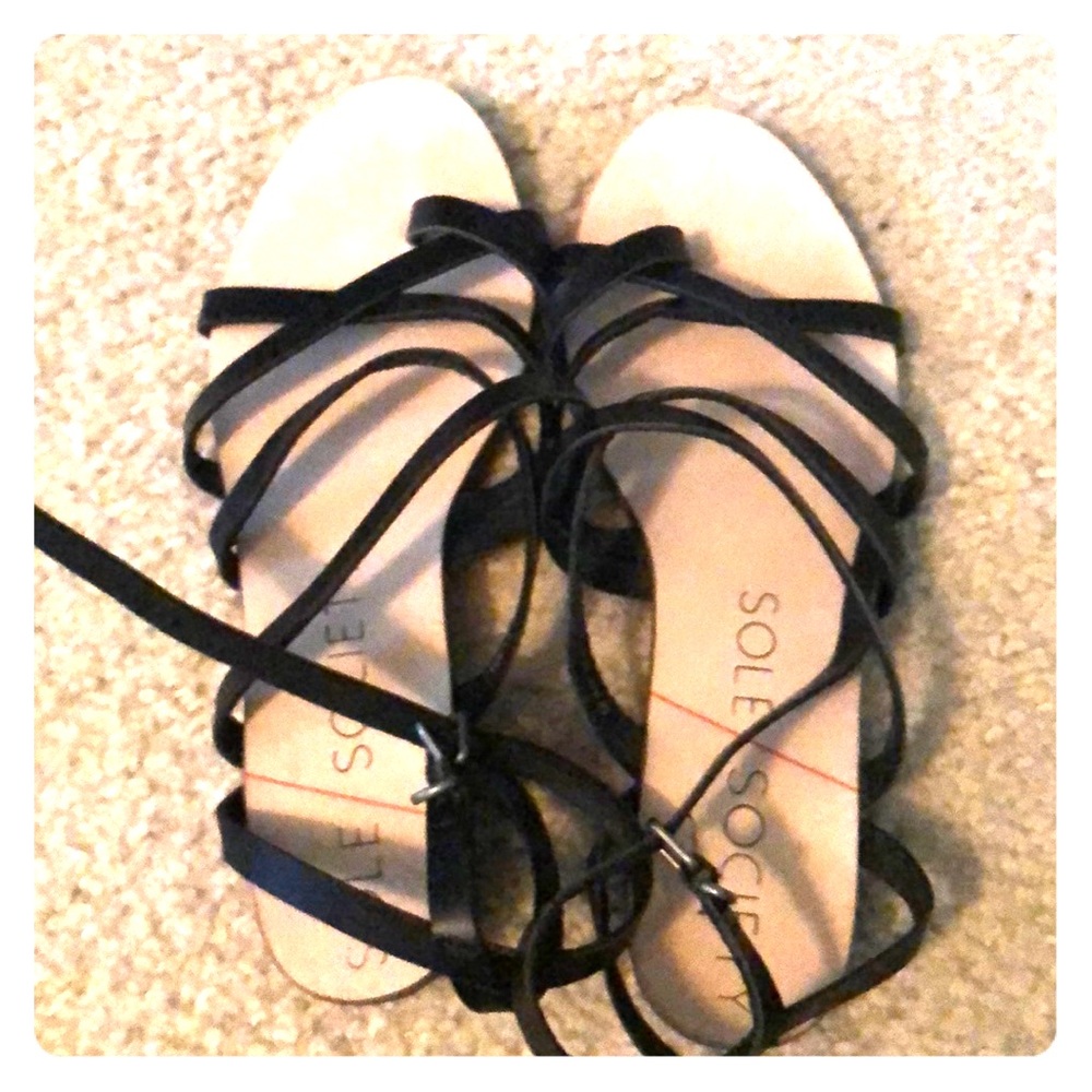 Sole society sandals.